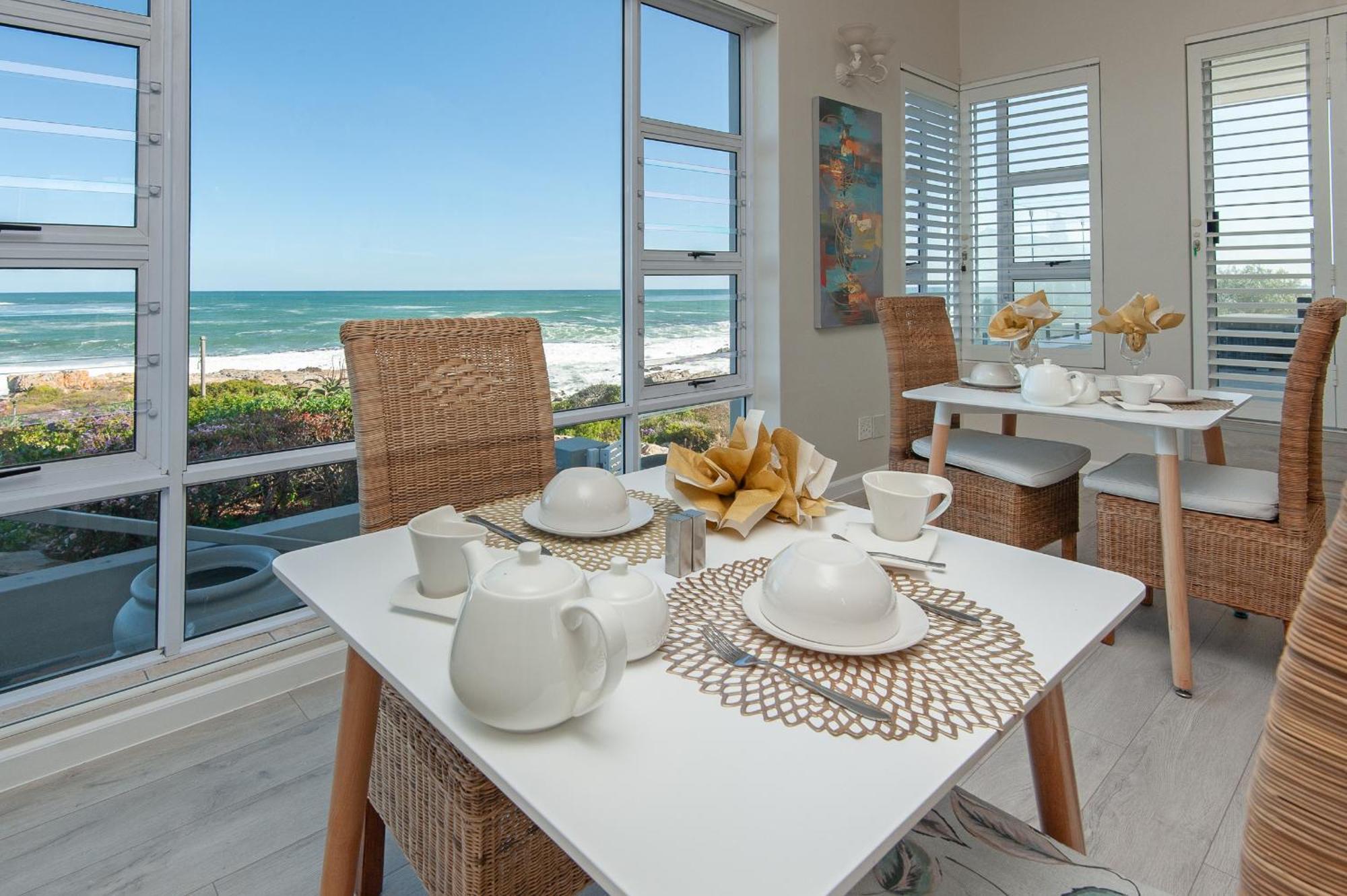 Absolute Ocean Boutique Guesthouse Hermanus Eksteriør billede